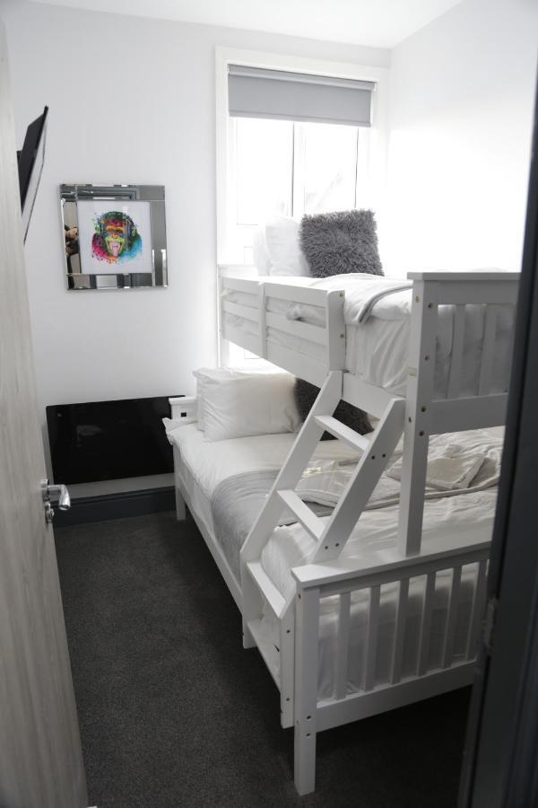 Park City Suites Hotel Manchester Esterno foto